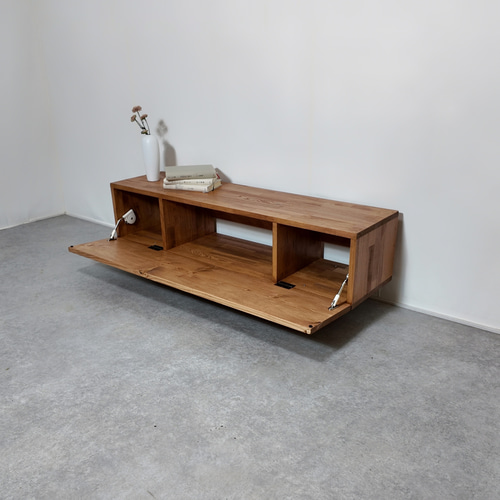 TV wood board