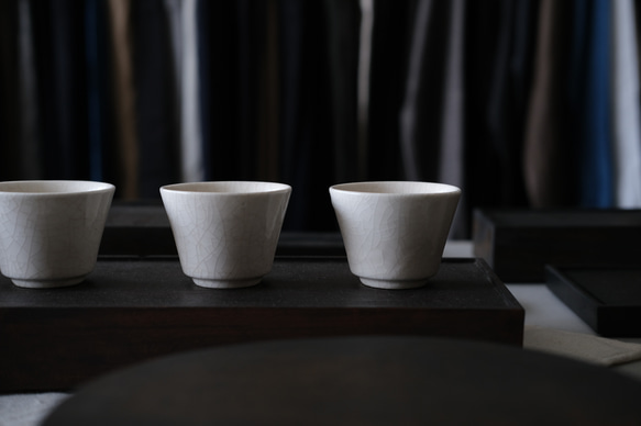 [補貨] 白色裂紋茶杯 第1張的照片