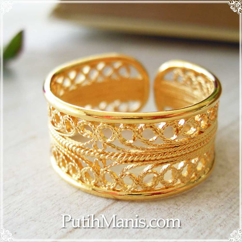 透かし模様が幅広の美しいレースのリング(r-09-g) 指輪・リング