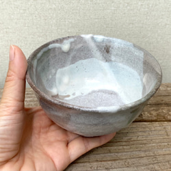 【数もの】長石釉のこんもり茶碗　割高台 2枚目の画像