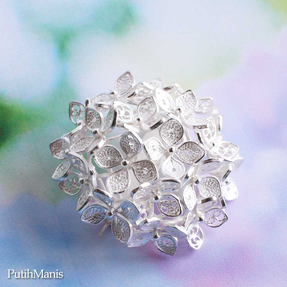 紫陽花・アジサイ・あじさいのブローチsilver925(d-ch57-si)
