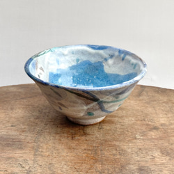 長石釉と青釉の流れ　茶碗 9枚目の画像