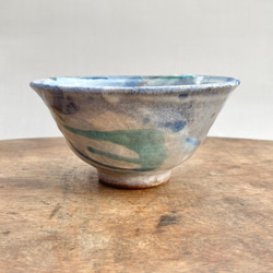 長石釉と青釉の流れ　茶碗 3枚目の画像