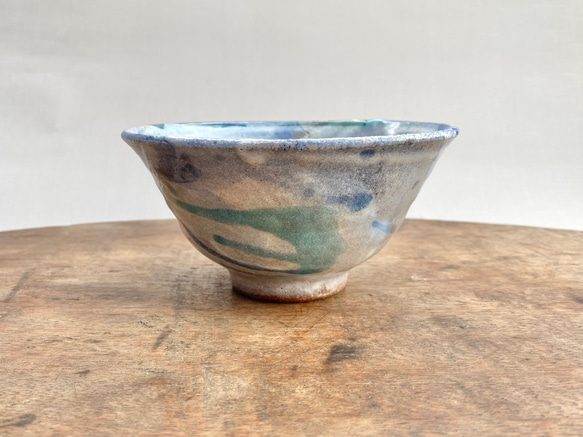 長石釉と青釉の流れ　茶碗 3枚目の画像