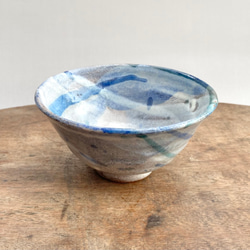 長石釉と青釉の流れ　茶碗 10枚目の画像