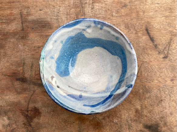 長石釉と青釉の流れ　茶碗 7枚目の画像