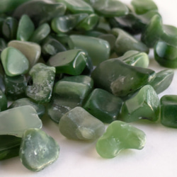 10g/ﾈﾌﾗｲﾄｻｻﾞﾚAA/軟玉翡翠/再販19/5個で1個ﾌﾟﾚｾﾞﾝﾄ○s323-01/167165