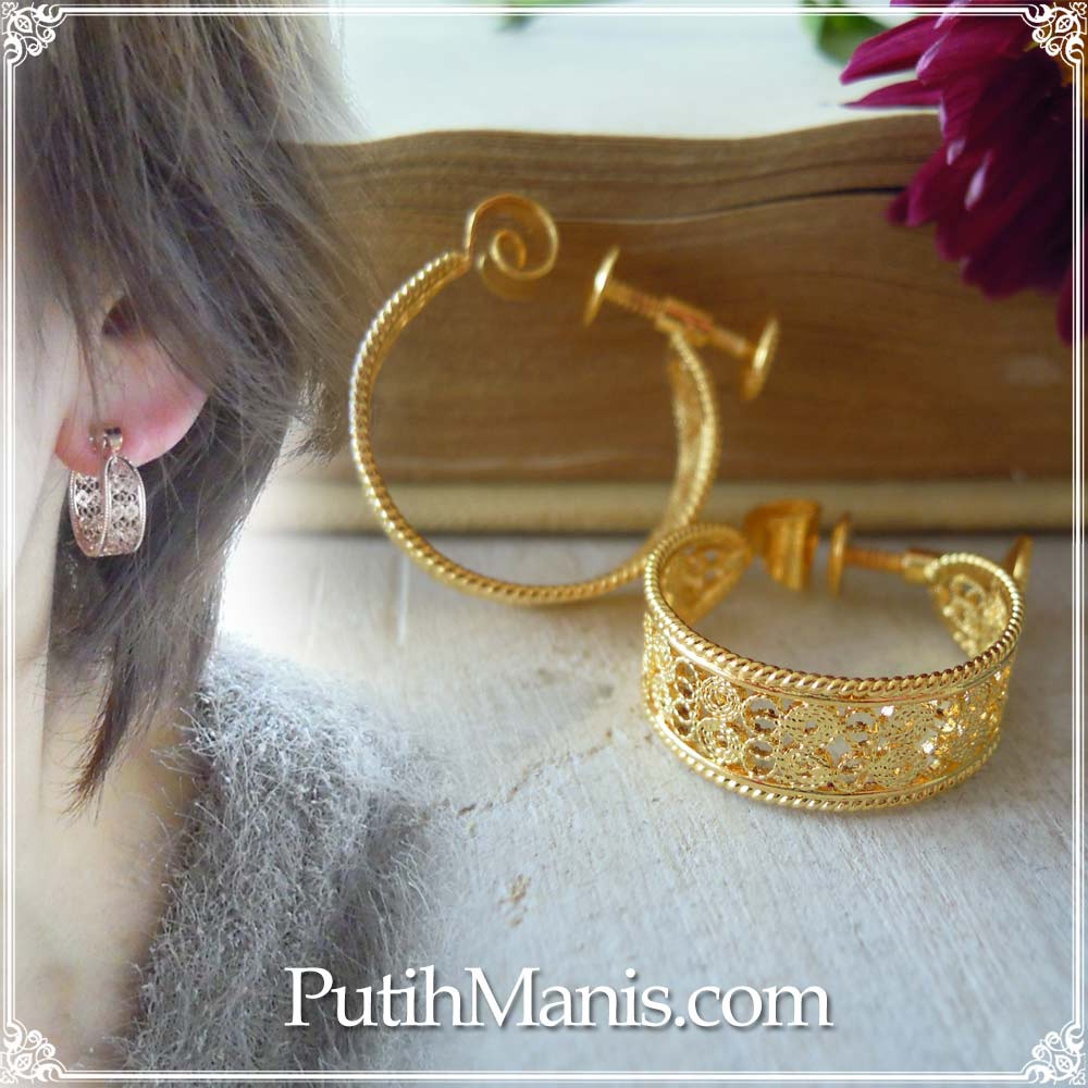 フィリグリーレースリングとセットになるフープイヤリング ゴールド (e-03-g)