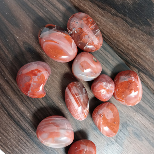 ﾅﾝﾎｰﾝﾒﾉｳﾀﾝﾌﾞﾙｽﾄｰﾝ/南紅瑪瑙/ｱｹﾞｰﾄ/t034/8682620 250915t 天然石