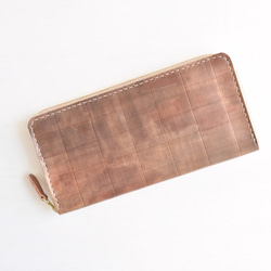 革の手染め財布 「チョコレート  No.32（ラウンドファスナー長財布）」 1枚目の画像
