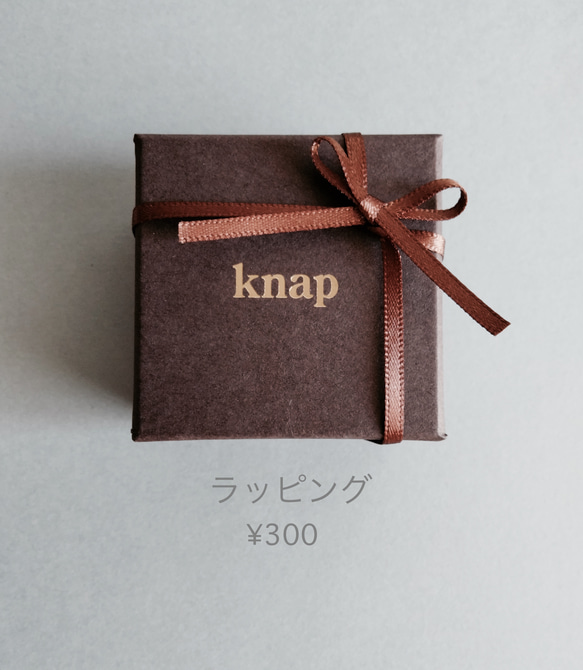 免運費 [客製] 玻璃吊墜耳環，灰褐色 第6張的照片