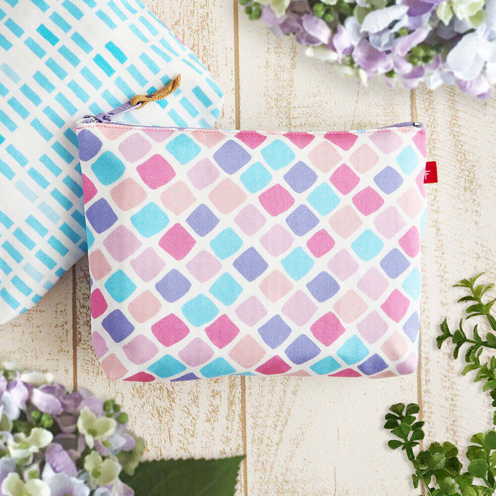 《送料無料》コスメポーチ あじさい