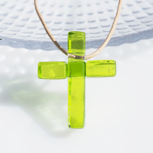 十字玻璃「十字[綠色]」項鍊[可以選擇繩子的顏色和長度][可以選擇粗鏈][定制]&lt;&lt;免運費&gt; 第8張的照片