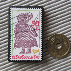 アップサイクル　チェコスロバキア　刺繡切手ブローチ1305 3枚目の画像
