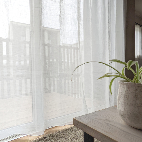 フラットひだ無し　軽くて薄い透明感のある麻のレースカーテン　01ホワイト　自然素材　ナチュラル　麻100％ 3枚目の画像