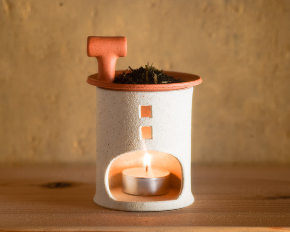 2ヶ月待ち】アロマ＆茶香炉（煙突おうち）- タイプA（シロ）※抗菌・消