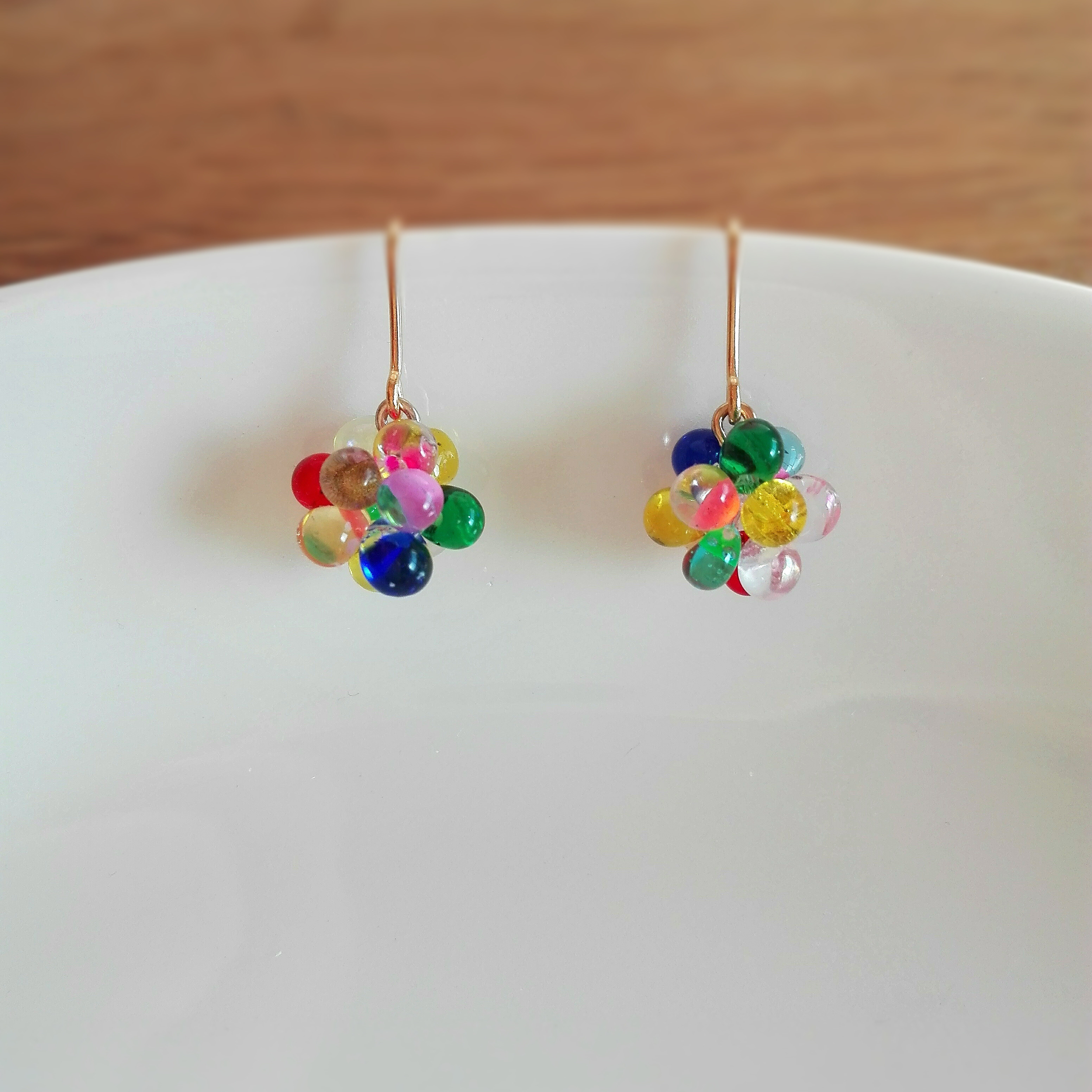 カラフルなつぶつぶ＊ピアス(14kgf) ピアス（フック・チェーン