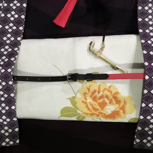 新品 やまと ゴールドラベル ベル ハート 着物 仕付け糸付 長襦袢 4988 黒+赤バイカラー染色レザー 本革帯締ベルト 11mm幅 長さと金具変更可