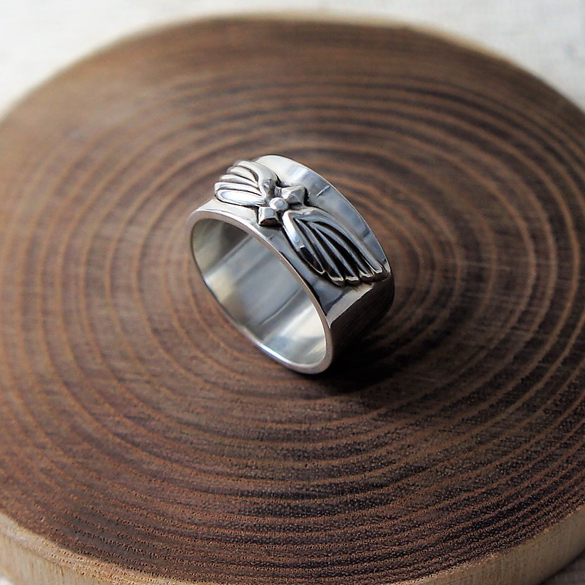 クレストリング