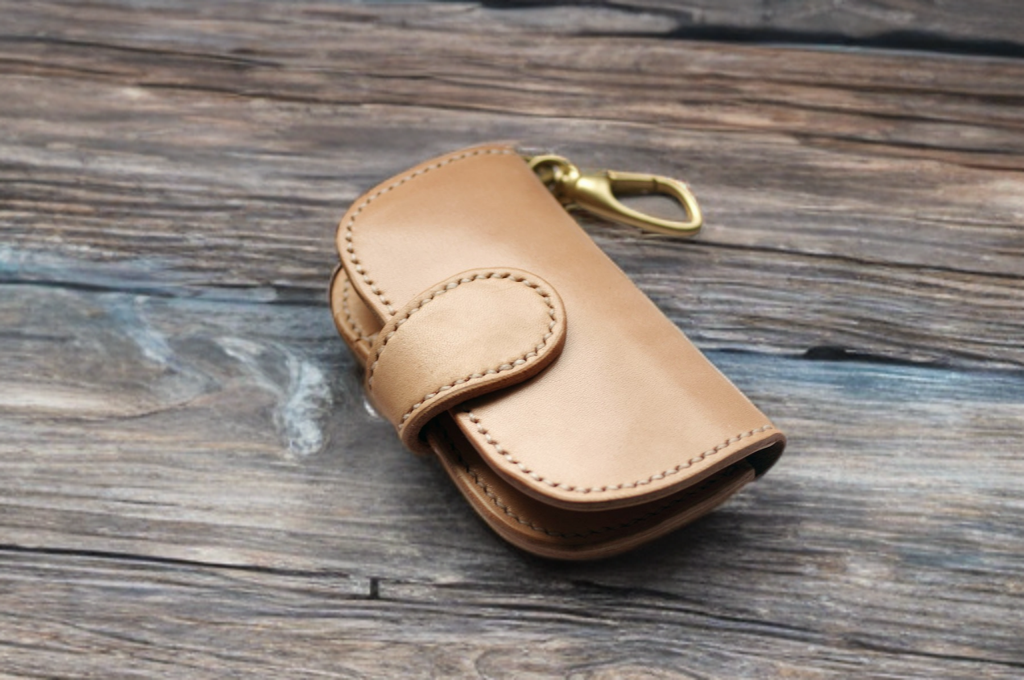 本革二つ折りカードキーケース（受注制作）手縫いヌメ革