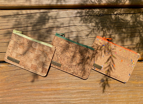 【コルクの感触】木製チケットカードホルダー/小銭入れ-（カラフル柄）収納名刺ギフト 3枚目の画像