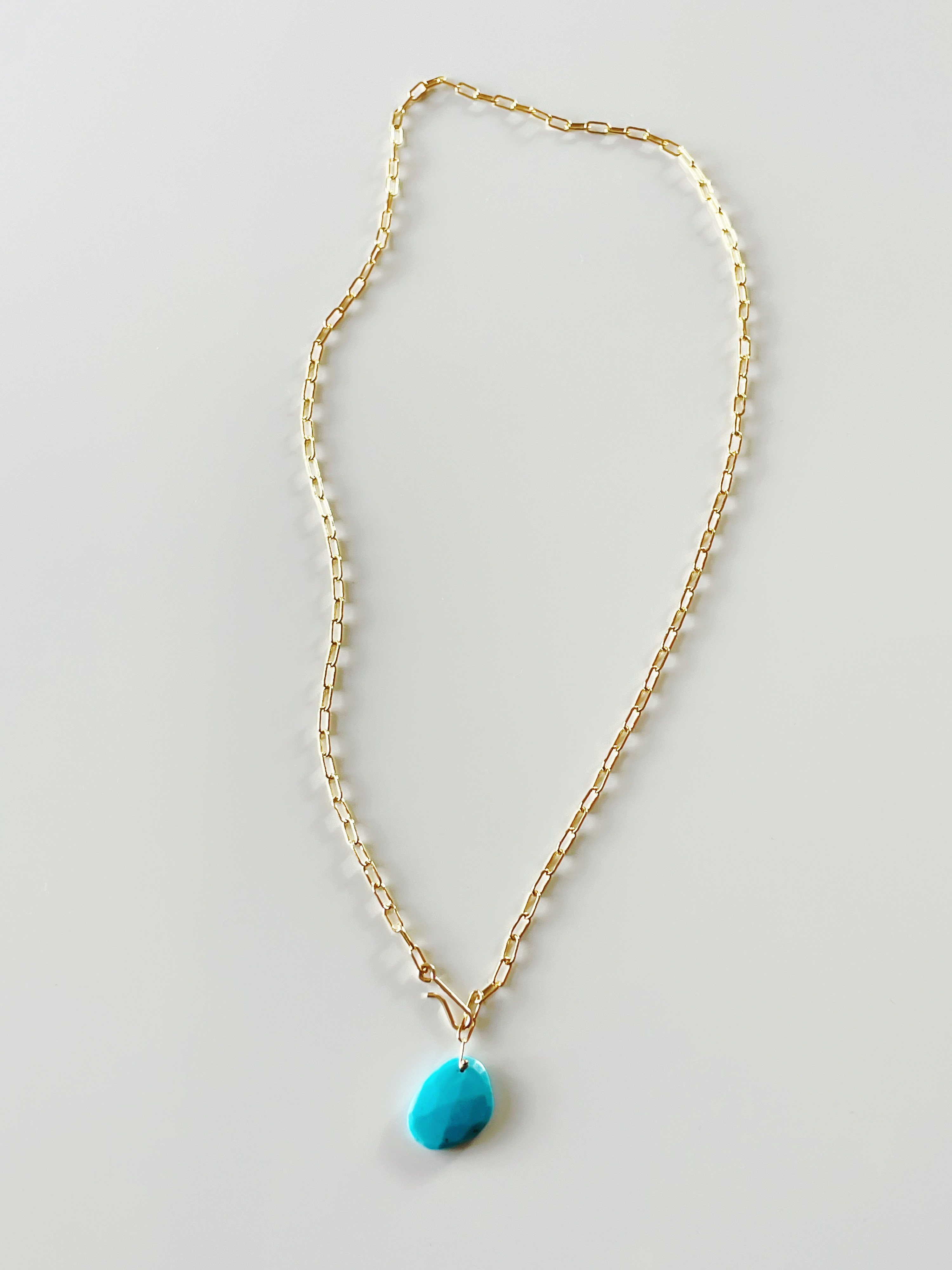 キングマンターコイズのネックレス