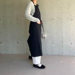 ハーフリネンのエプロン | 綿麻・エプロン・ナチュラル・4色（ホワイト/キナリ/グレー/ブラック）受注制作 4枚目の画像