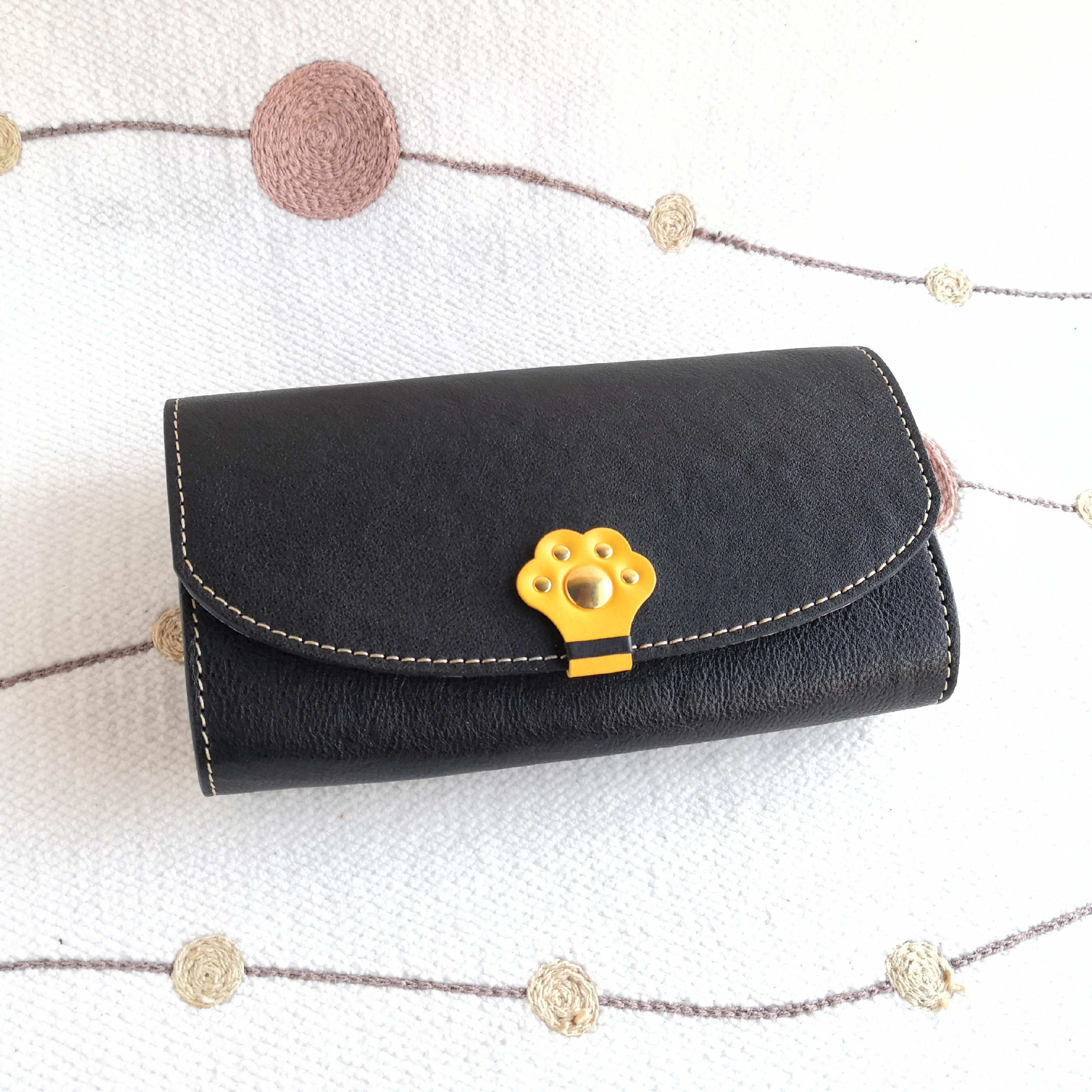 長財布　猫　レザー牛革　手彫り　ハンドメイド