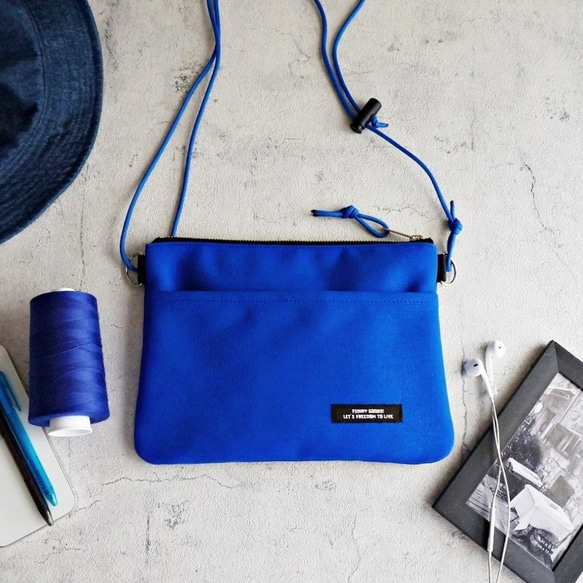 カラーリネン サコッシュ ショルダーバッグ（ロイヤルブルー）フェスや