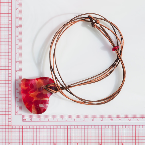 玻璃水滴「心[L][紅]」項鍊[可以選擇繩子的顏色和長度][定制]≪免運費≫ 第2張的照片