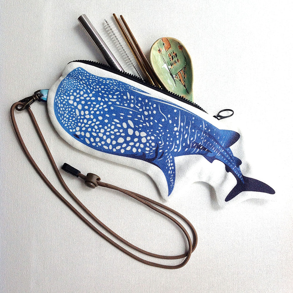 設計款WS189 - 【純棉帆布】28cm鯨鯊造型餐具袋 第2張的照片