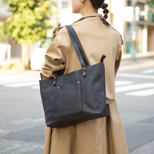 嵐ちゃん様オーダー品　ハンドメイド　本革　トートバッグA4、財布ショルダー　2点 A4 トートバッグ 本革 肩掛け ギフト レディース メンズ ブラック