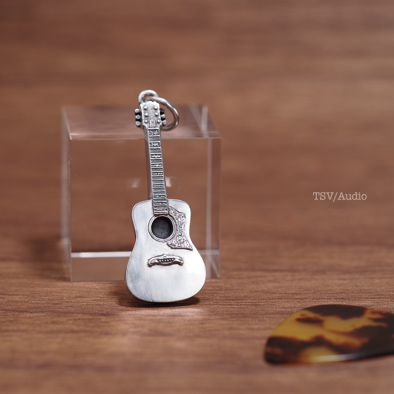 楽器アクセサリー ギターペンダント「N-1000」