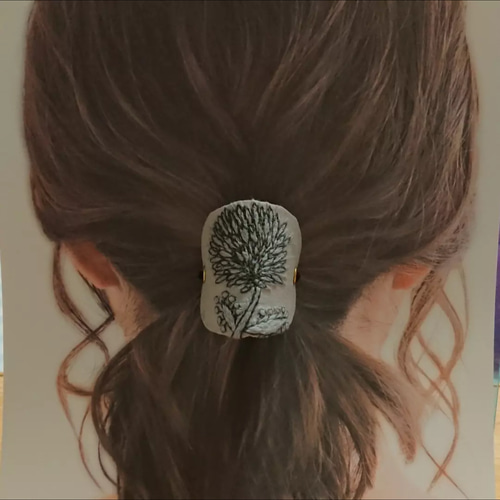 ミナペルホネン ハンドメイド パッチンピン ヘアアクセサリー ヘアゴム mina perhonen - 978 ミナペルホネン✨ハンドメイドヘアゴム