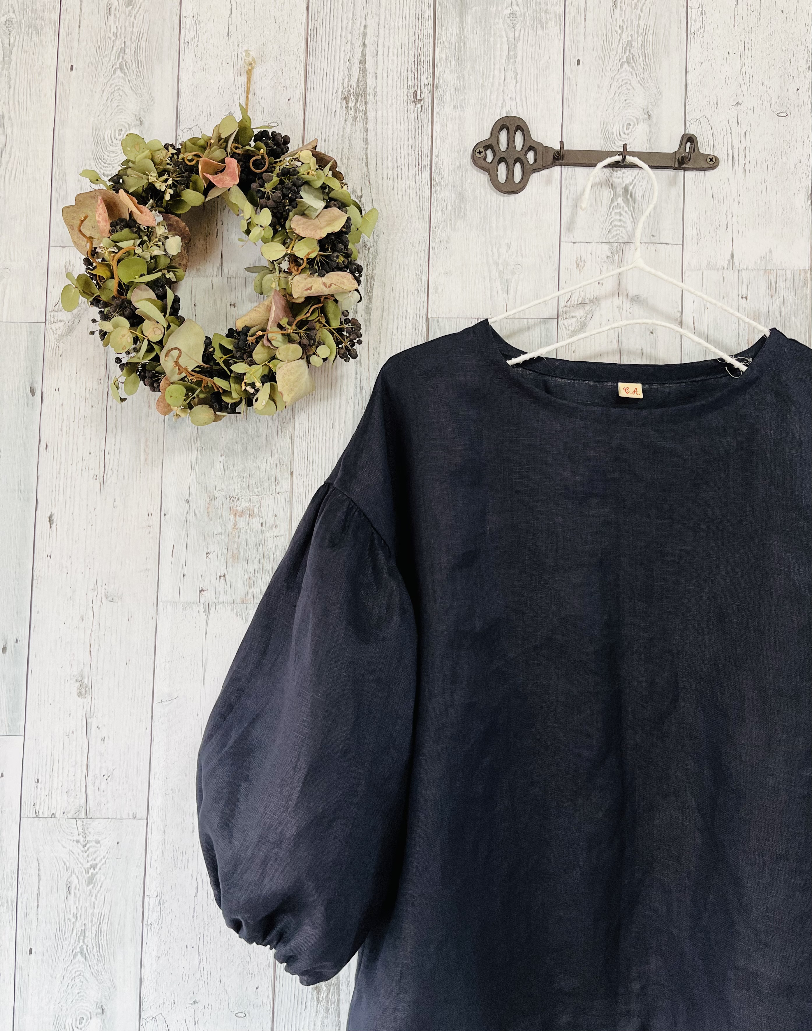 ☆ 受注製作　ふんわりパフ袖　ネイビー　リネン　♪