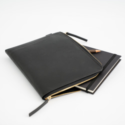 【絕版 3 折】 真皮 iPad 平板包 10.5 / 11 手拿包 收納包 植鞣革 手工皮件 第3張的照片