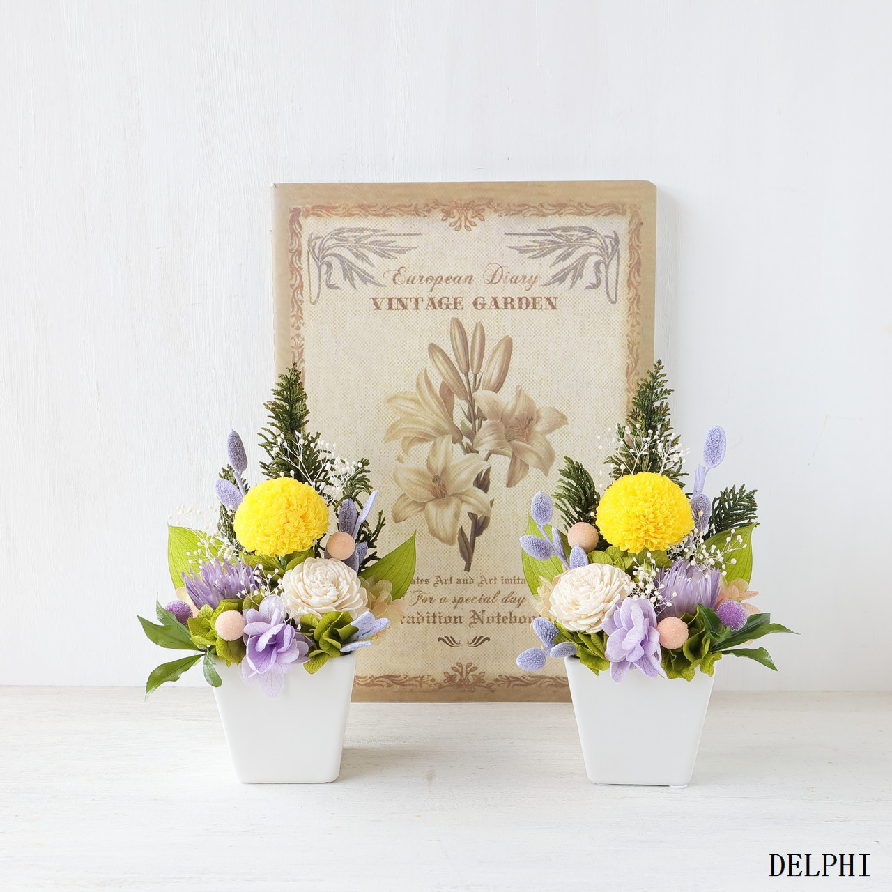 一対セット】ポンポンマムのお供えアレンジ（イエロー・パープル