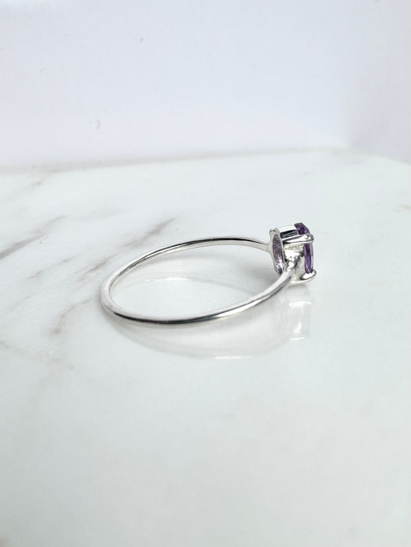 【ライトアメジストリング・2月誕生石・オーバルカット・シルバー925】優雅なパープルが指先を彩る天然石リング　華奢リング 13枚目の画像