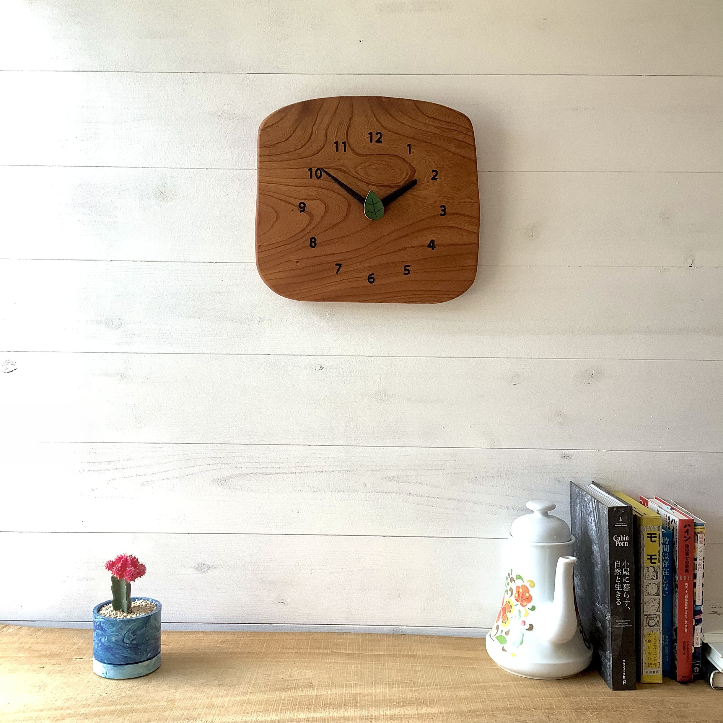 ケヤキ　森の掛け時計　木の時計