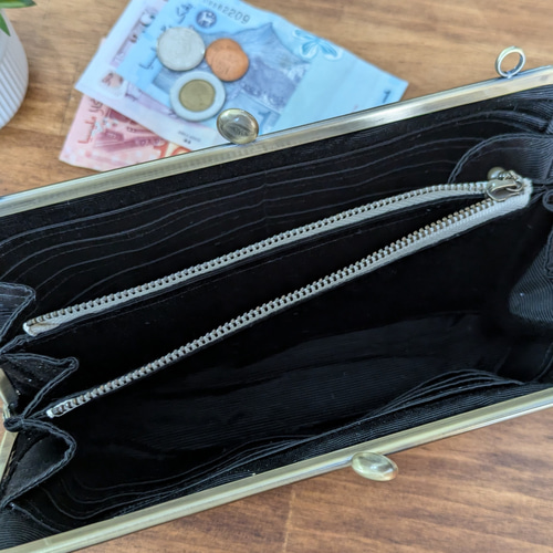 美品！！ CALEE がま口 財布 黒 キーホルダー付 即購入OK 美品