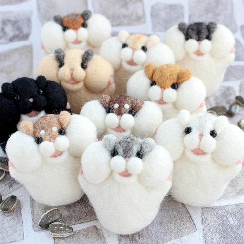 ①ジャンガリアン＆バナナ◇羊毛フェルト メロンパン！ハムスター【ジャンガリアン】 羊毛フェルト Yuto