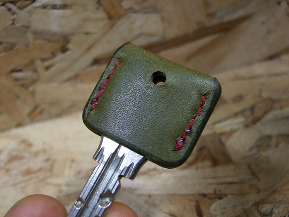 オリーブのキーカバー　エンジステッチ 7枚目の画像