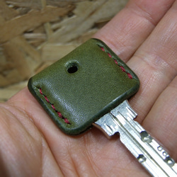 オリーブのキーカバー　エンジステッチ 2枚目の画像