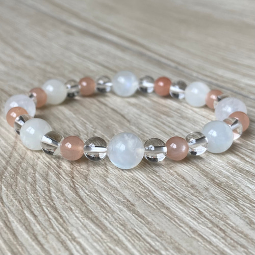 赤と白のパワーで願いを叶える/レッド＆ホワイトマリモヘアークォーツ