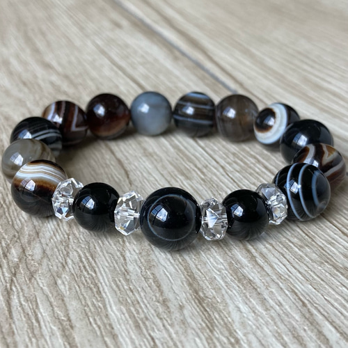 成功へと導く最強のお守り/アイアゲート(チベット瑪瑙)・モリオン  