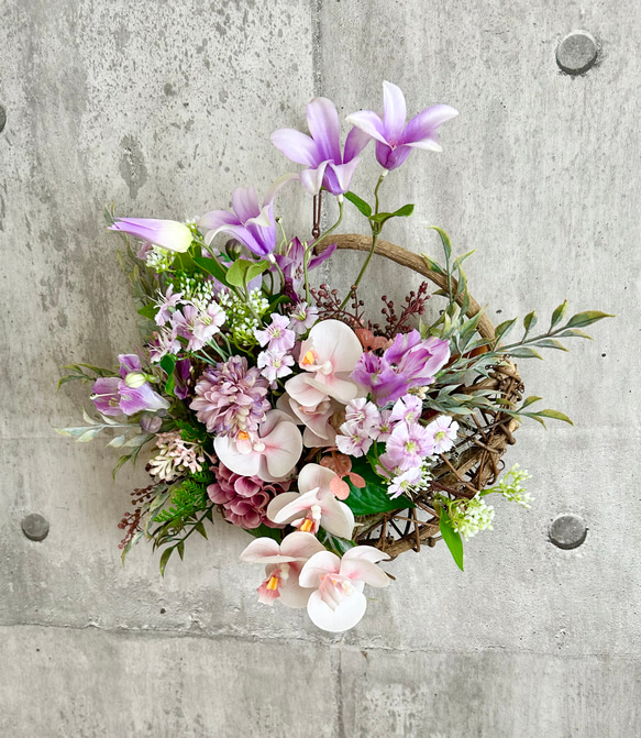 Spring hanging basket VI 5枚目の画像