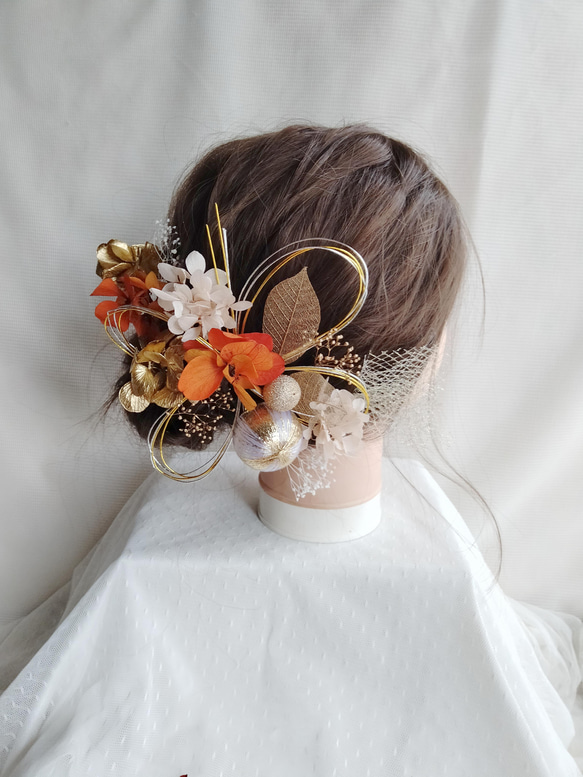 水引と和玉の三色の髪飾り　卒業式　成人式　結婚式　ドライフラワー　プリザーブドフラワー 1枚目の画像