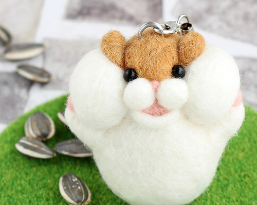 韓国　ハンドメイド　ハムスター　激レア ほっぺた ぷにっ！ハムスター【ゴールデン/黄茶】 羊毛フェルト Yuto