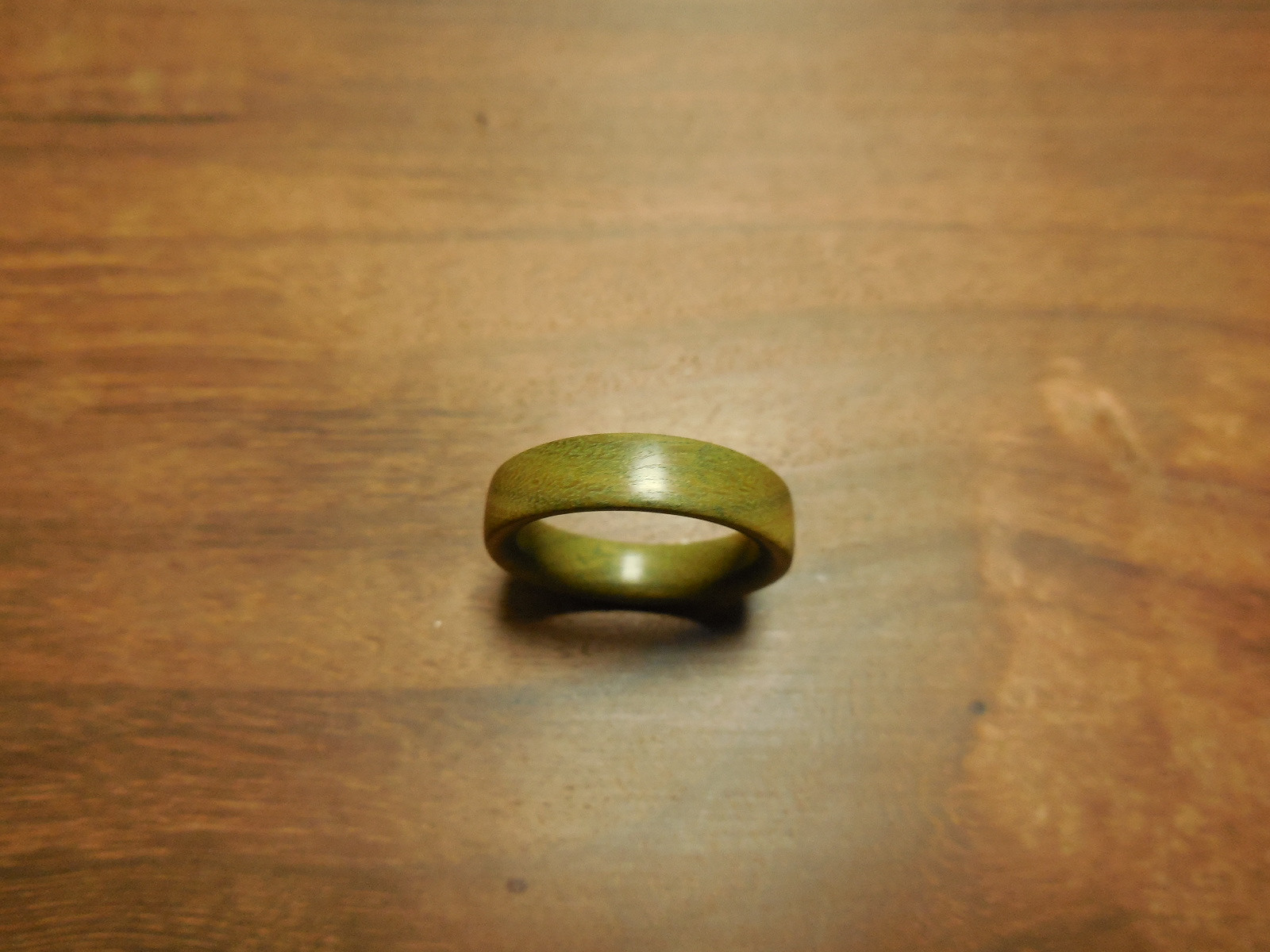 パロサント１ピースの指輪