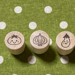 【再販】お野菜3兄弟はんこ☆ 1枚目の画像